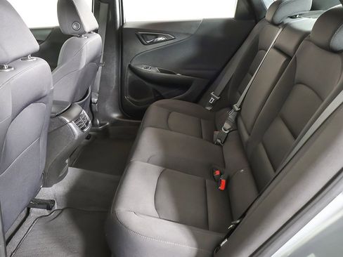 Used 2024 Chevrolet Malibu LT image 32