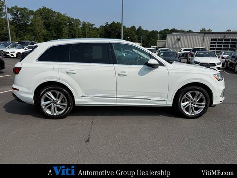 Used 2021 Audi Q7 3.0T Premium Plus AWD/4WD image 9