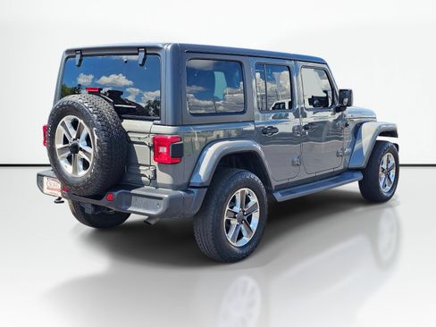 Used 2020 Jeep Wrangler Unlimited Sahara w/ LED Lighting Group AWD/4WD image 9