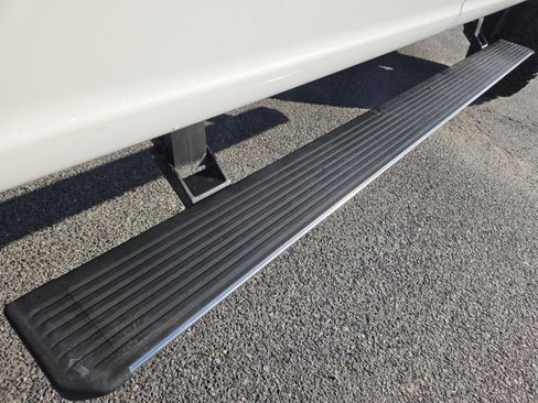 Used 2025 Ford F350 Platinum image 25