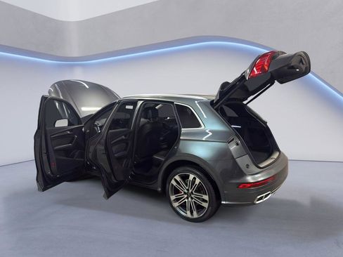 Used 2018 Audi SQ5 Premium Plus w/ S Sport Package image 11