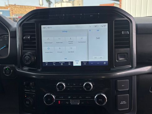 Certified 2022 Ford F150 XLT w/ Equipment Group 302A High image 43