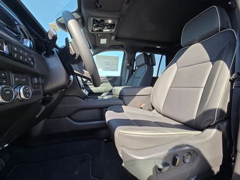 New 2026 GMC Yukon Elevation w/ Elevation Premium Package AWD/4WD image 23