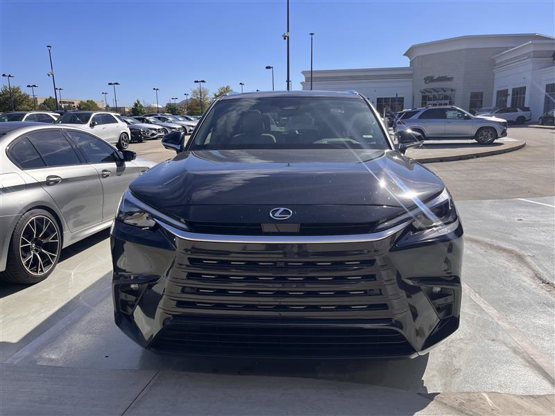Used 2025 Lexus TX 350 AWD w/ Technology Package image 2