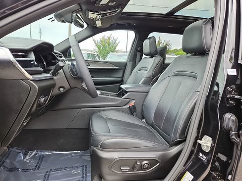 Used 2023 Jeep Grand Cherokee L Overland w/ Rear Seat Video Group I RWD image 13