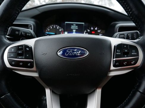 Certified 2021 Ford Explorer Limited w/ Equipment Group 301A image 19