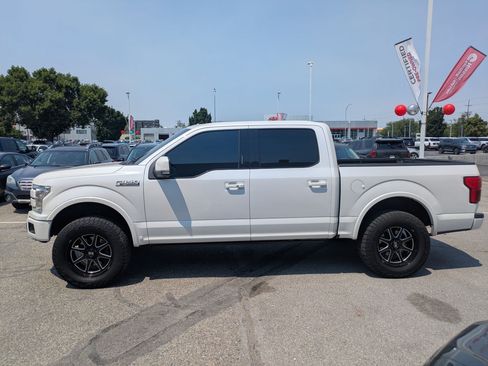 Used 2019 Ford F150 Platinum w/ Equipment Group 701A Luxury AWD/4WD image 9