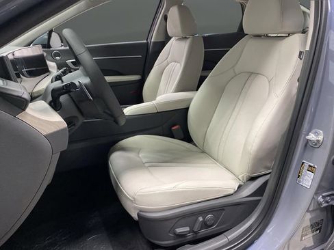 New 2025 Hyundai Sonata Limited image 4