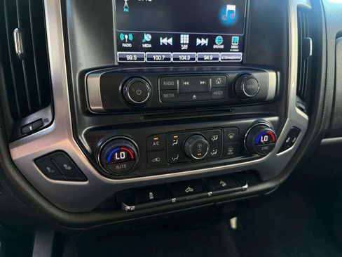 Used 2018 GMC Sierra 1500 SLE w/ SLE Value Package image 23