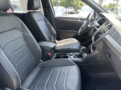 Used 2024 Volkswagen Tiguan SEL R-Line AWD/4WD image 13