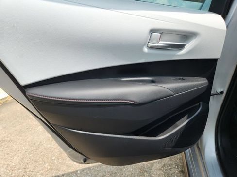 Used 2024 Toyota Corolla SE FWD image 21