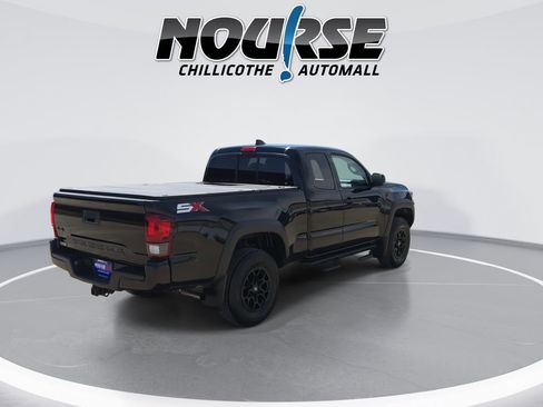 Used 2022 Toyota Tacoma SR w/ SX Package AWD/4WD image 8