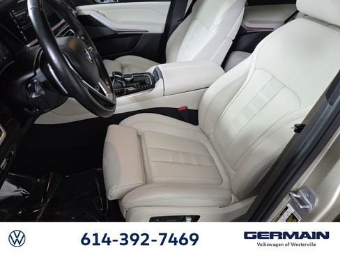 Used 2019 BMW X5 xDrive50i w/ Executive Package AWD/4WD image 15