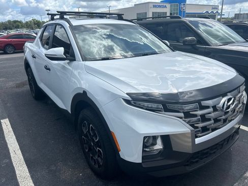 Used 2022 Hyundai Santa Cruz SEL w/ Activity Package FWD image 3