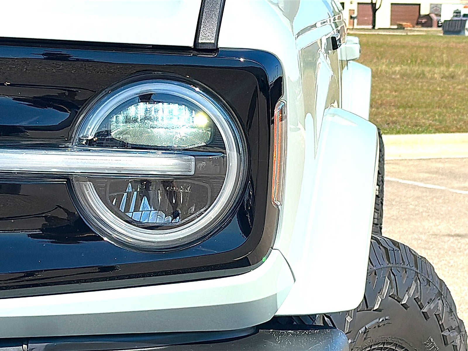 Used 2022 Ford Bronco Outer Banks AWD/4WD image 4