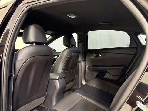 Used 2021 Kia Forte GT-Line image 18