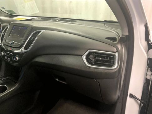 Used 2022 Chevrolet Equinox LT image 13