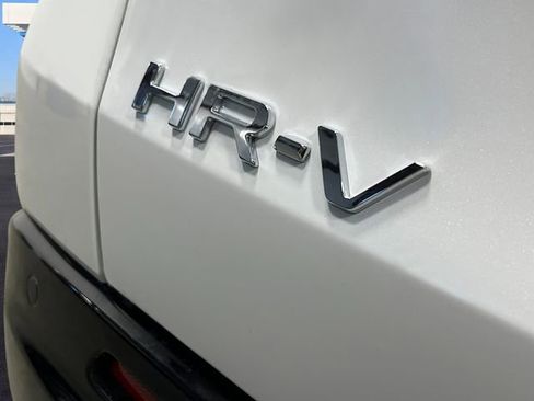 New 2026 Honda HR-V EX-L image 6
