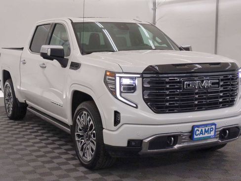 Used 2025 GMC Sierra 1500 Denali Ultimate image 8