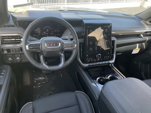 New 2026 GMC Yukon XL Elevation image 9