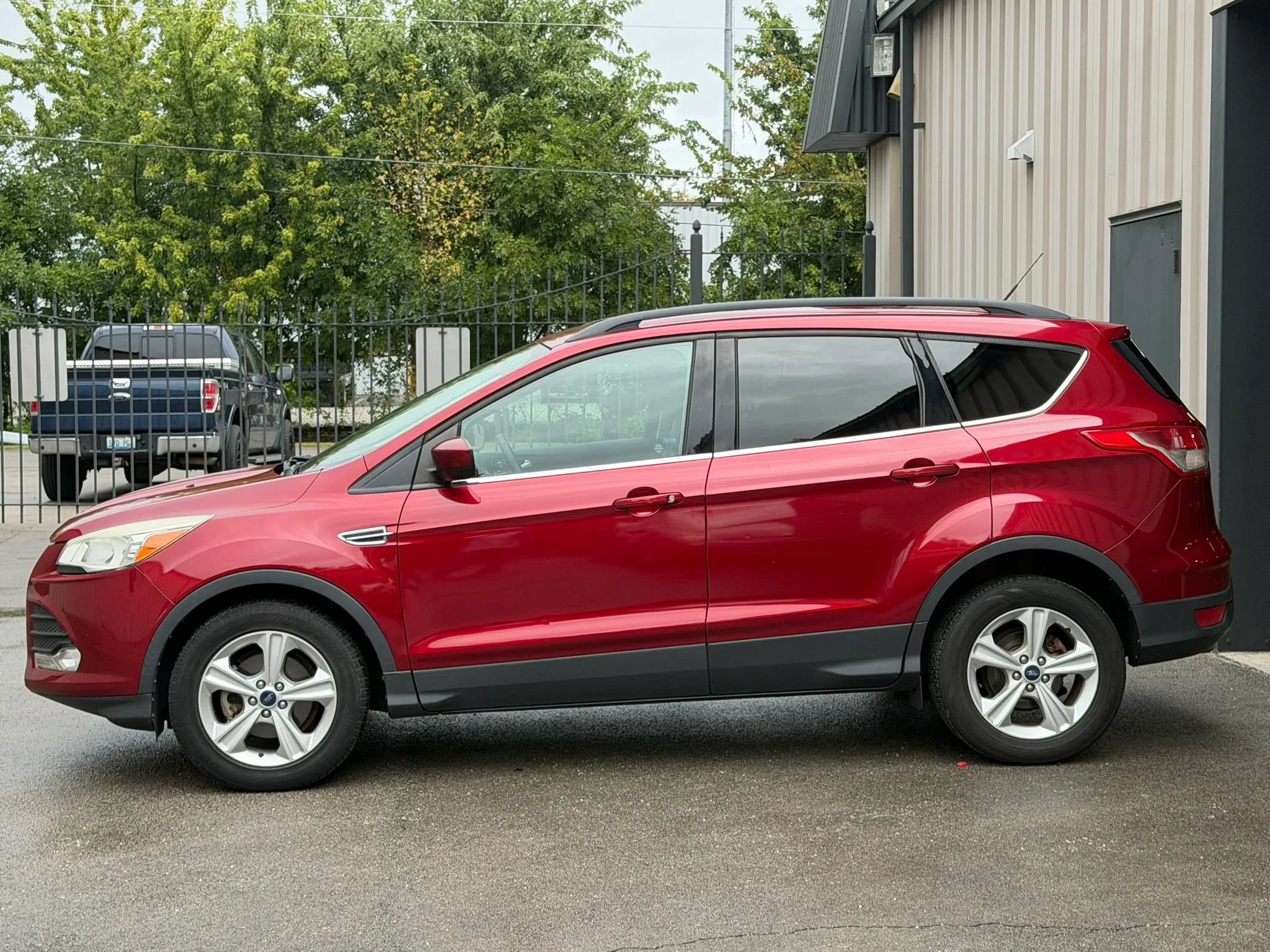 Used 2014 Ford Escape SE w/ Equipment Group 201A FWD image 4