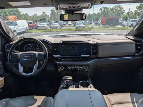Used 2023 GMC Sierra 1500 SLT w/ SLT Premium Package AWD/4WD image 2