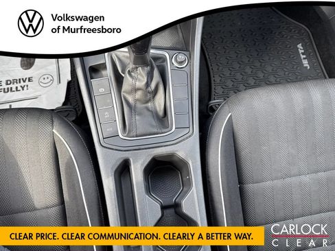 Certified 2023 Volkswagen Jetta Sport FWD image 21