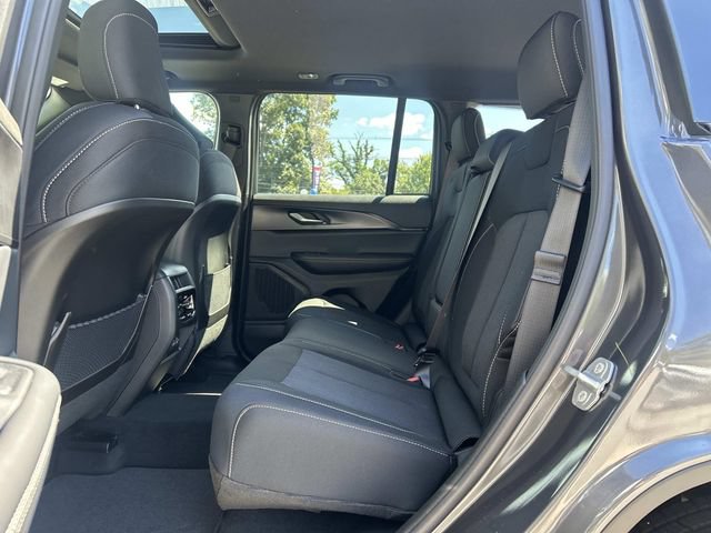 New 2026 Jeep Grand Cherokee Laredo X AWD/4WD image 5