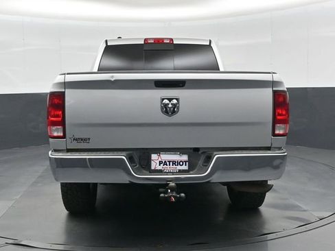 Used 2017 RAM 1500 Classic SLT image 5