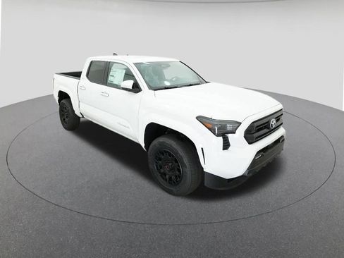 New 2025 Toyota Tacoma SR5 image 13
