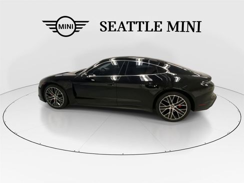 Used 2022 Porsche Taycan 4S image 7