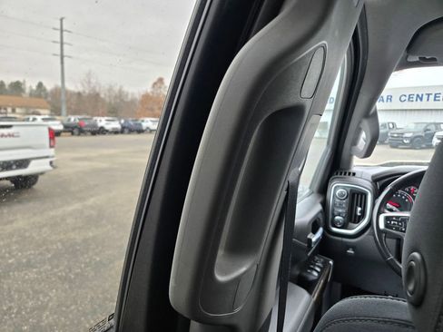 Used 2019 Chevrolet Silverado 1500 LT w/ All-Star Edition image 33