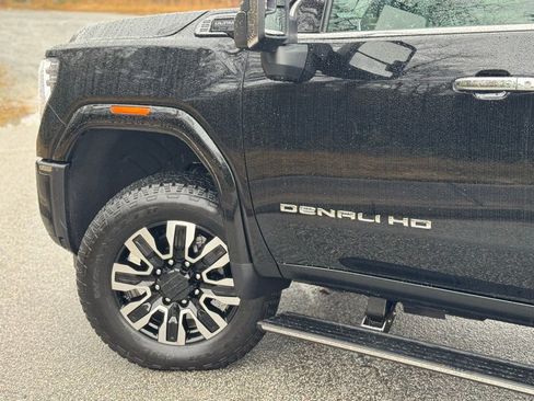 New 2026 GMC Sierra 2500 Denali Ultimate image 8