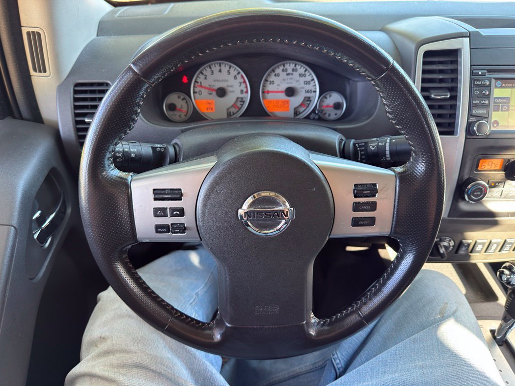 Used 2018 Nissan Frontier PRO-4X AWD/4WD image 35
