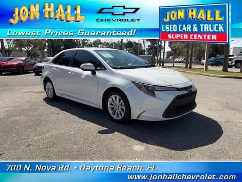 Used 2021 Toyota Corolla LE w/ LE Convenience Package image 1