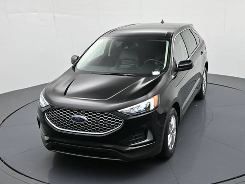 Certified 2024 Ford Edge SEL AWD/4WD image 16