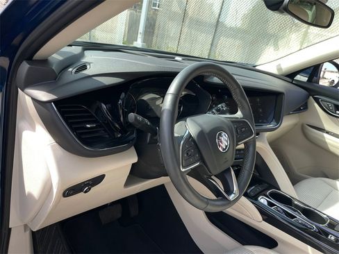 Used 2022 Buick Envision Preferred image 8
