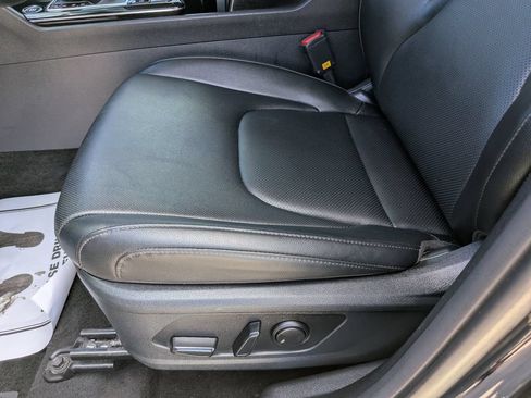 Certified 2025 Kia Sportage EX FWD image 20