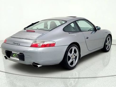 Used 2001 Porsche 911 Carrera RWD image 9