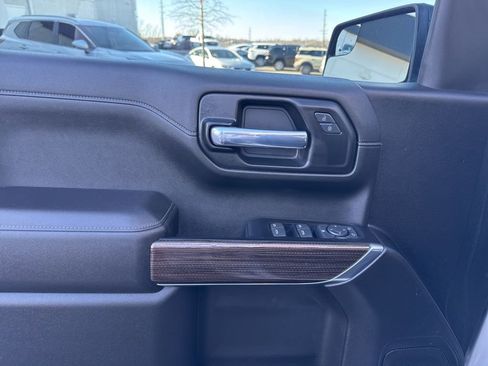 Used 2022 Chevrolet Silverado 1500 RST w/ Z71 Off-Road Package image 11