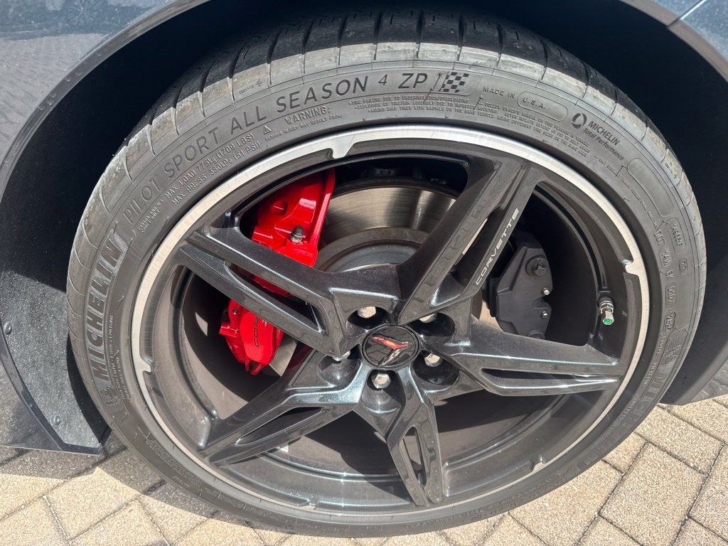 Used 2020 Chevrolet Corvette Stingray Premium Cpe w/ 3LT Preferred Equipment Group RWD image 25