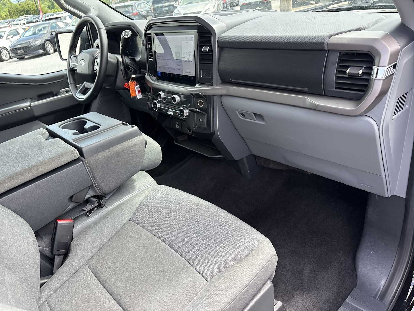 Used 2025 Ford F150 XLT w/ Equipment Group 301A Standard AWD/4WD image 26