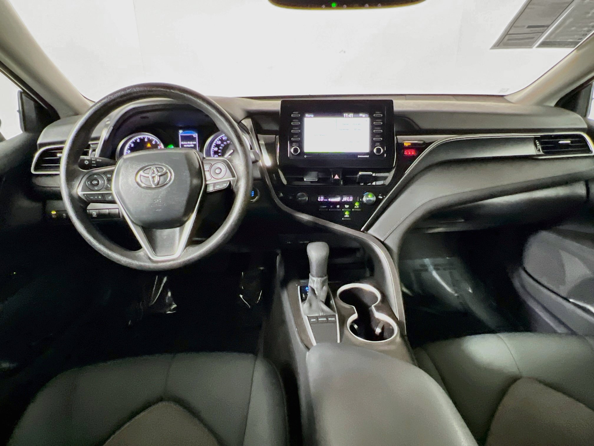 Used 2024 Toyota Camry LE w/ Convenience Package FWD image 30