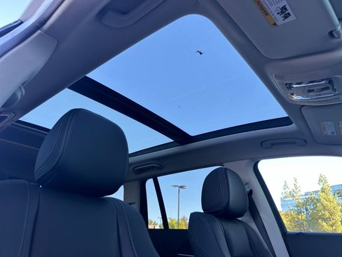 New 2026 Mercedes-Benz GLS 450 4MATIC image 18