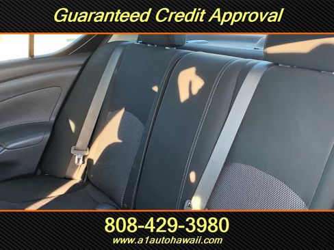 Used 2018 Nissan Versa SV w/ SV Special Edition Package FWD image 11