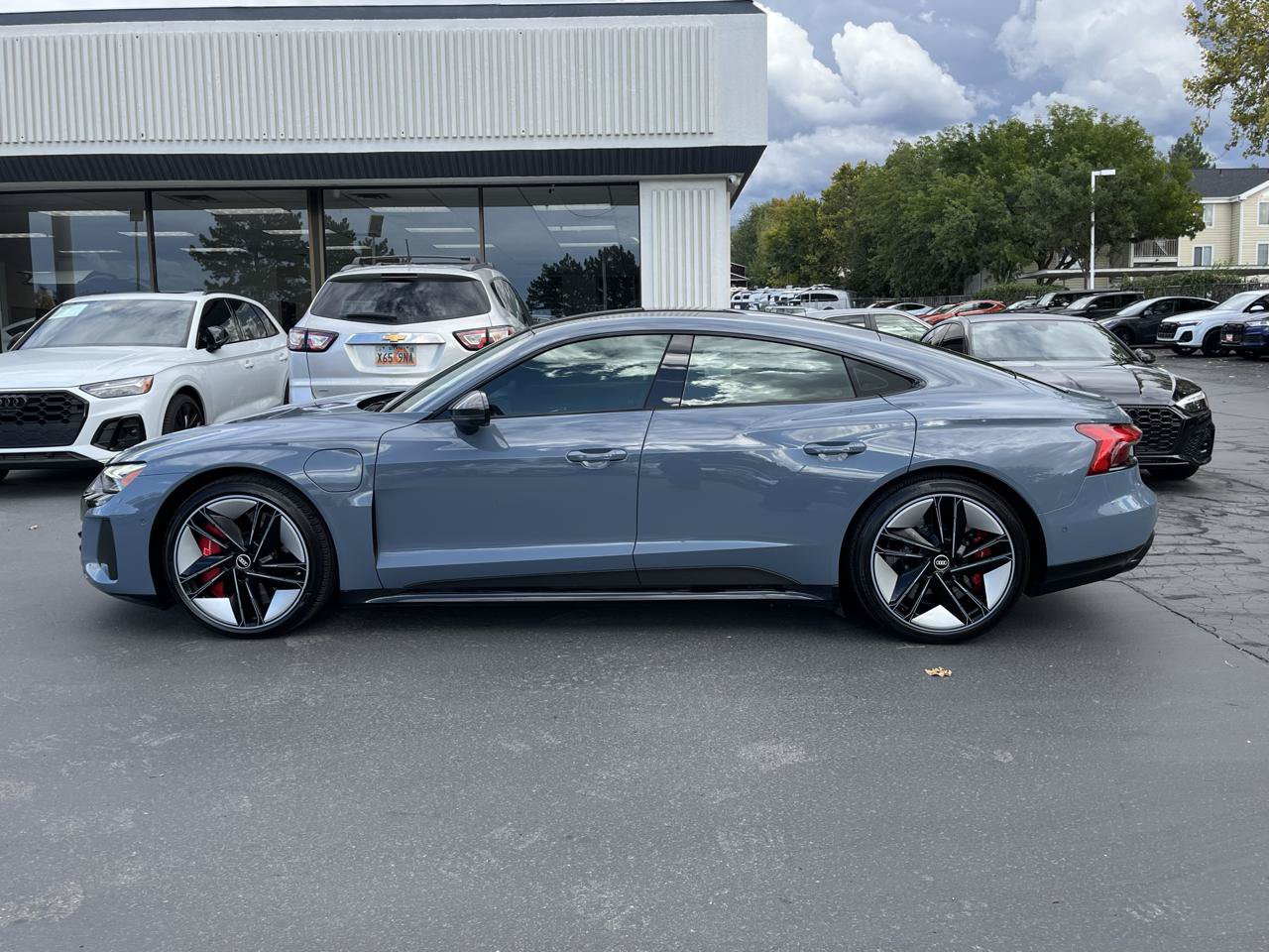 Used 2022 Audi RS e-tron GT w/ Year 1 Package AWD/4WD image 18