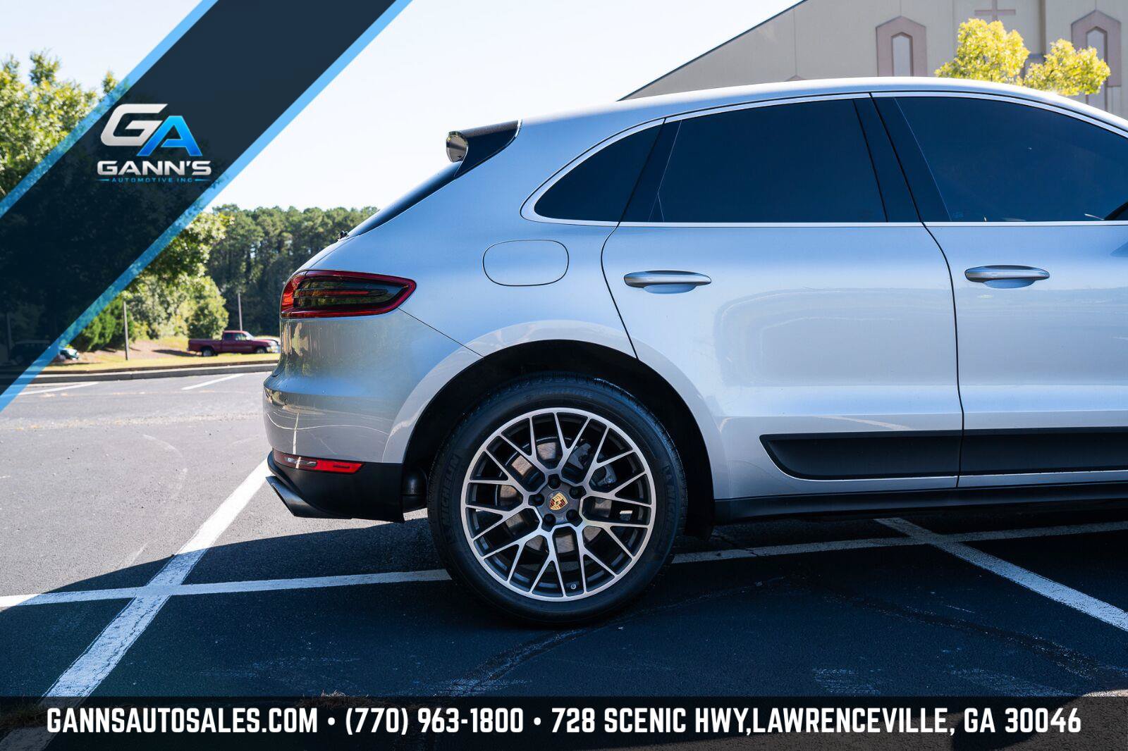 Used 2016 Porsche Macan S AWD/4WD image 10