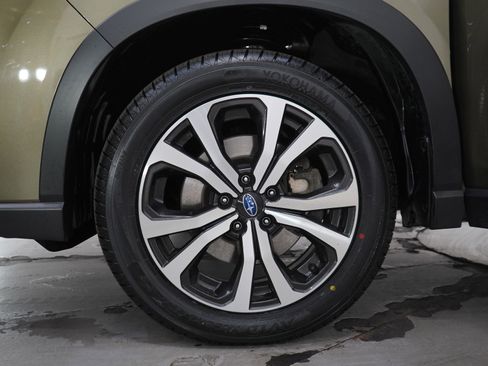 Used 2022 Subaru Forester Limited AWD/4WD image 33