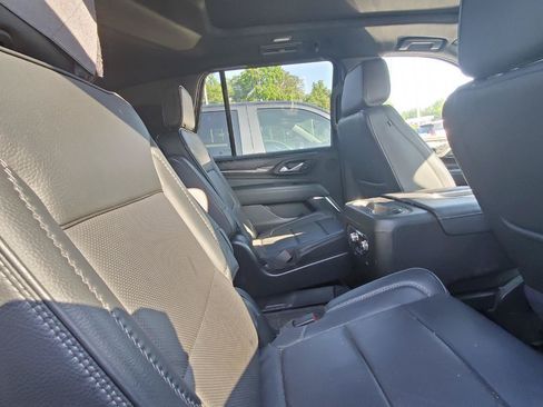 Used 2023 GMC Yukon Denali w/ Max Trailering Package AWD/4WD image 6