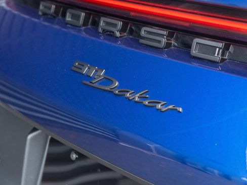 Certified 2024 Porsche 911 Dakar image 60